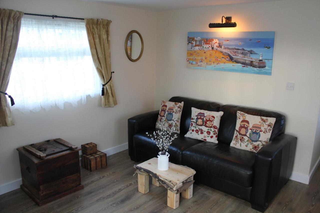 Two Hoots Chalet Mundesley Εξωτερικό φωτογραφία