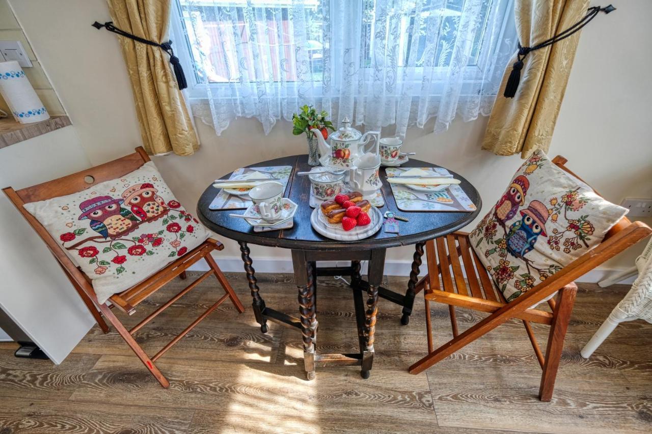 Two Hoots Chalet Mundesley Εξωτερικό φωτογραφία
